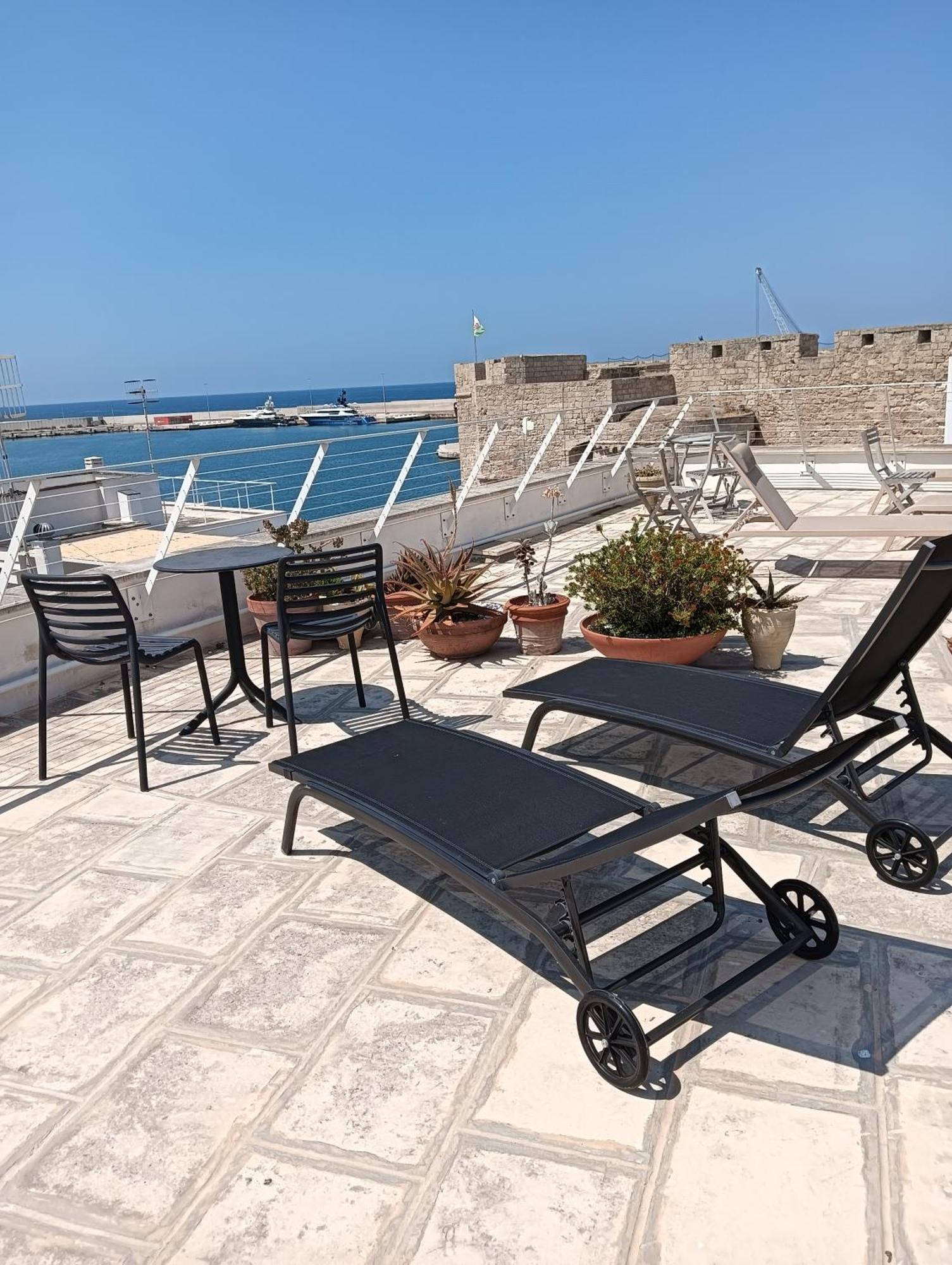 Comes Home Monopoli Exterior photo